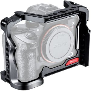 UURig C-R5 for Canon EOS R5 DSLR Camera Aluminum Alloy Camera Cage DSLR Cam Protective Case Photo Studio Vlog Extension Bracket black